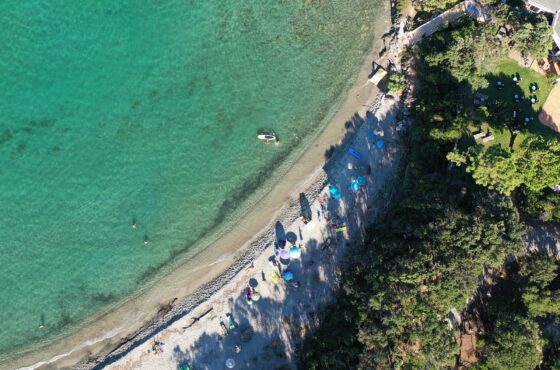 Bord de mer hors saison : quel camping au printemps et en septembre ?